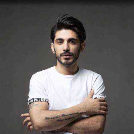 دانلود آهنگ کسری زاهدی به نام من به رسم ادب اما سلامت کردم